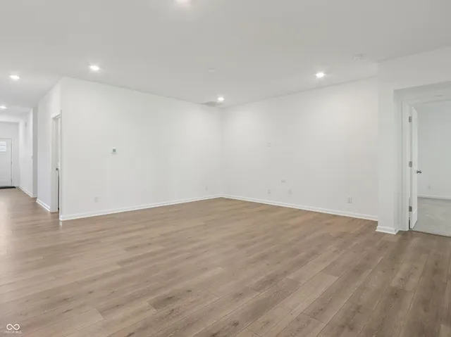 $409,900 | 3690 Marlowe Crk Drive, Clayton, IN 46118