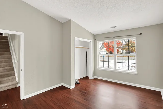 $259,000 | 2939 Hazelview Lane, Indianapolis, IN 46268