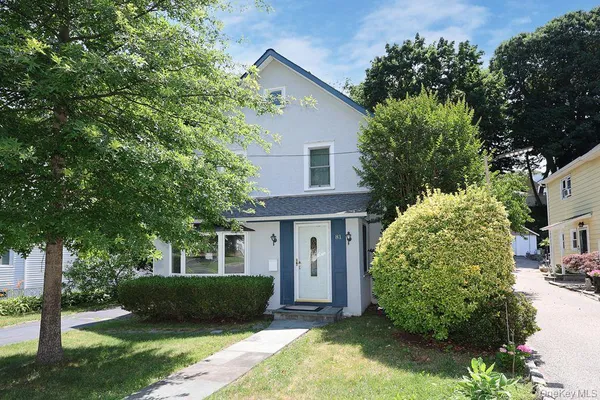 $749,000 | 81 Summers Street, Oyster Bay, NY 11771