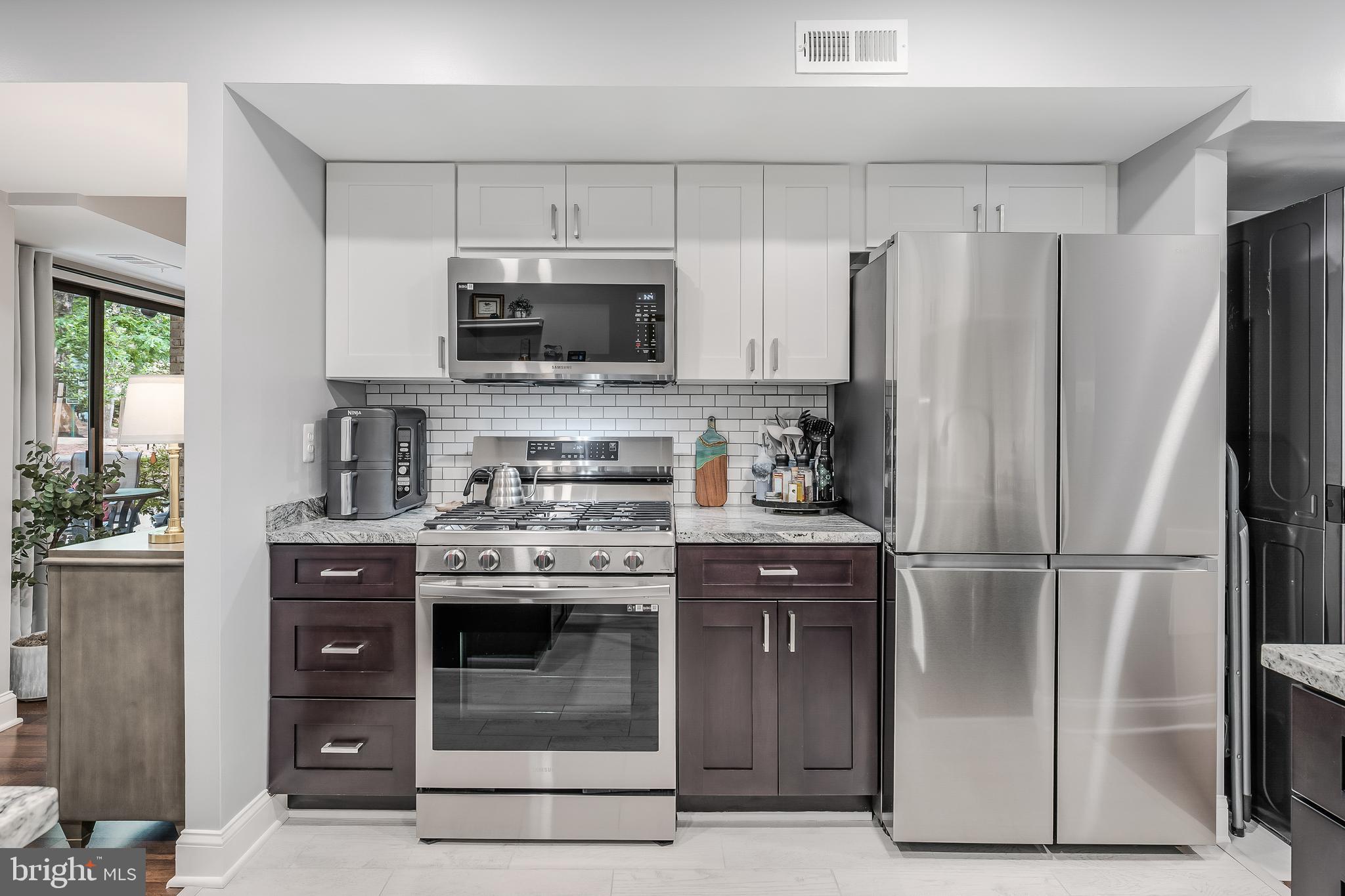 2055 Royal Fern Court, Unit 1B Reston, VA 20191 - Photo 7 of 45 Gallery Image 7