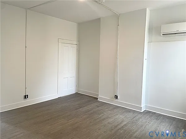 $2,490 | 102 North Lombardy Street, Unit 2, Richmond, VA 23220