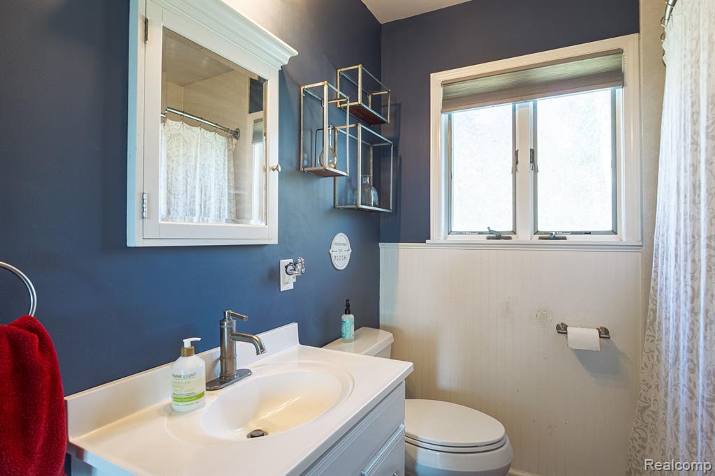 1198 Kurtz Road Holly, MI 48442 - Photo 11 of 22 Gallery Image 11