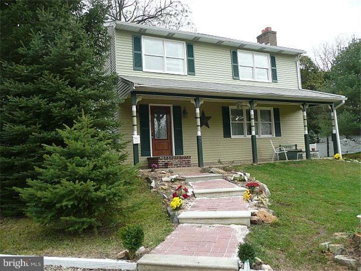 5 Arlington Road Malvern, PA 19355 - Photo 1 of 25 Gallery Image 1
