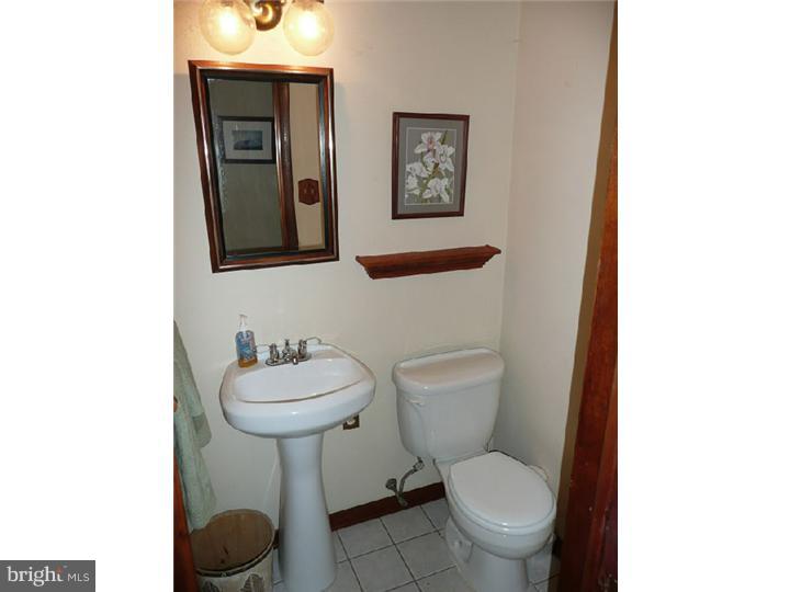 5 Arlington Road Malvern, PA 19355 - Photo 5 of 25 Gallery Image 5