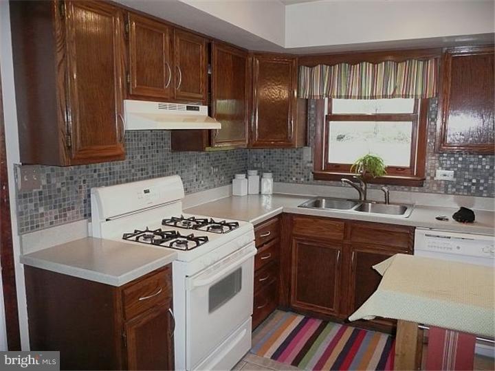 5 Arlington Road Malvern, PA 19355 - Photo 6 of 25 Gallery Image 6