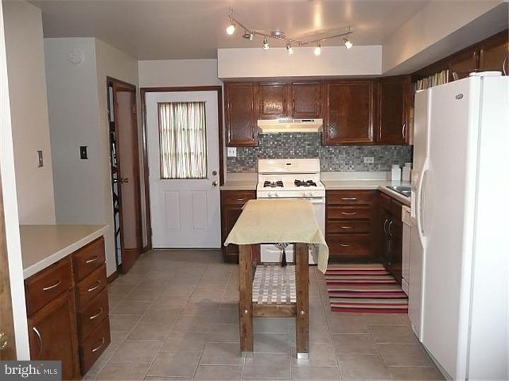 5 Arlington Road Malvern, PA 19355 - Photo 8 of 25 Gallery Image 8