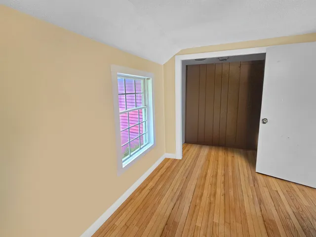 $400,000 | 33 Creek Road, Castleton, VT 05735