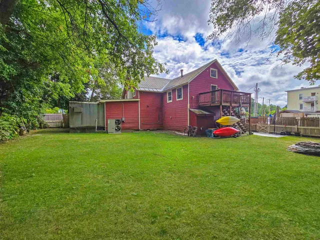 $400,000 | 33 Creek Road, Castleton, VT 05735