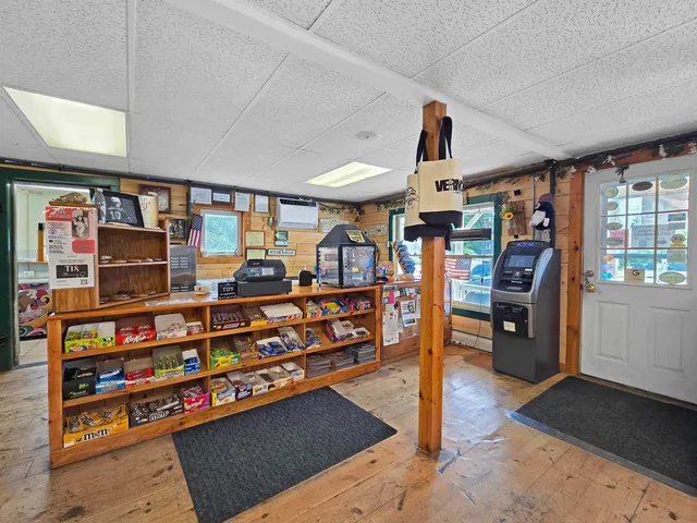 $400,000 | 33 Creek Road, Castleton, VT 05735