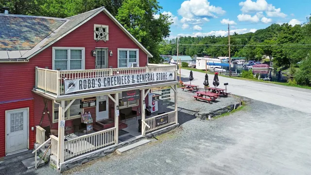 $400,000 | 33 Creek Road, Castleton, VT 05735