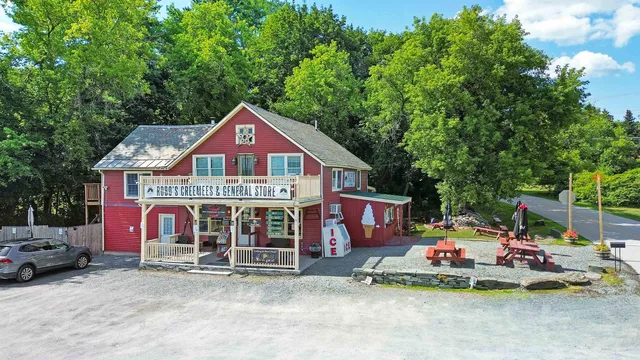 $400,000 | 33 Creek Road, Castleton, VT 05735
