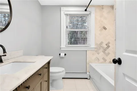 $1,095,000 | 41 Elmway Street, Providence, RI 02906
