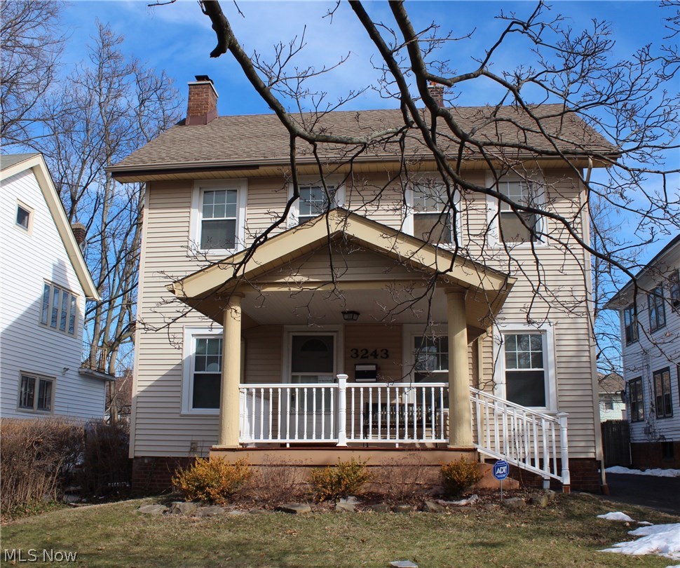 3243 East Overlook Road Cleveland Heights, OH 44118 - Photo 2 of 21