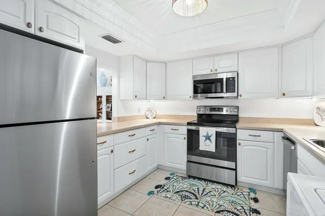 $5,500 | 100 Waterway Road, Unit A306, Tequesta, FL 33469