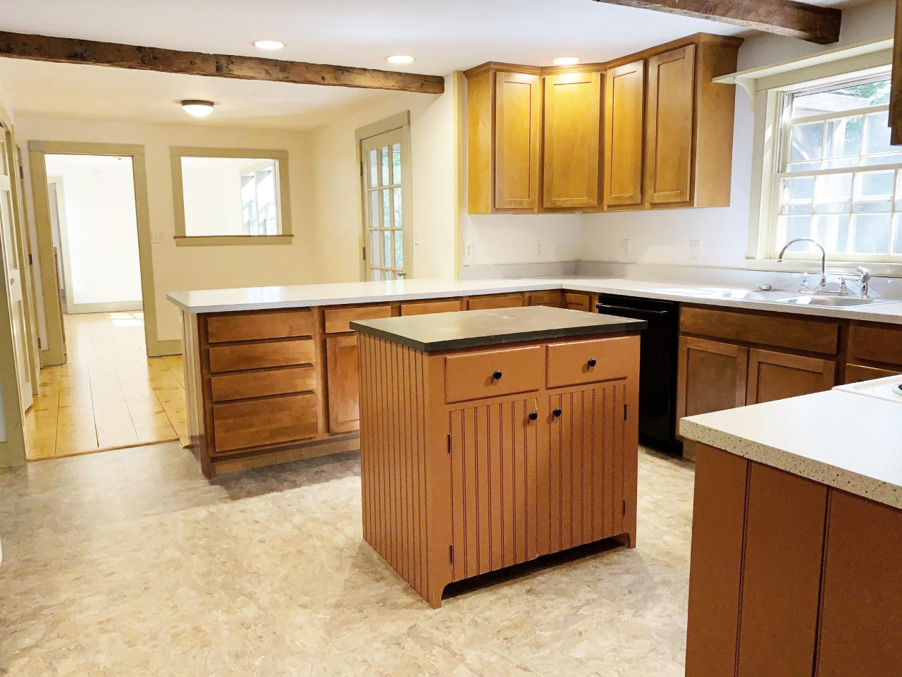 3 Rusty Bucket Lane Kennebunk, ME 04043 - Photo 14 of 36 kitchen