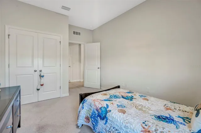 a view of entryway and hall