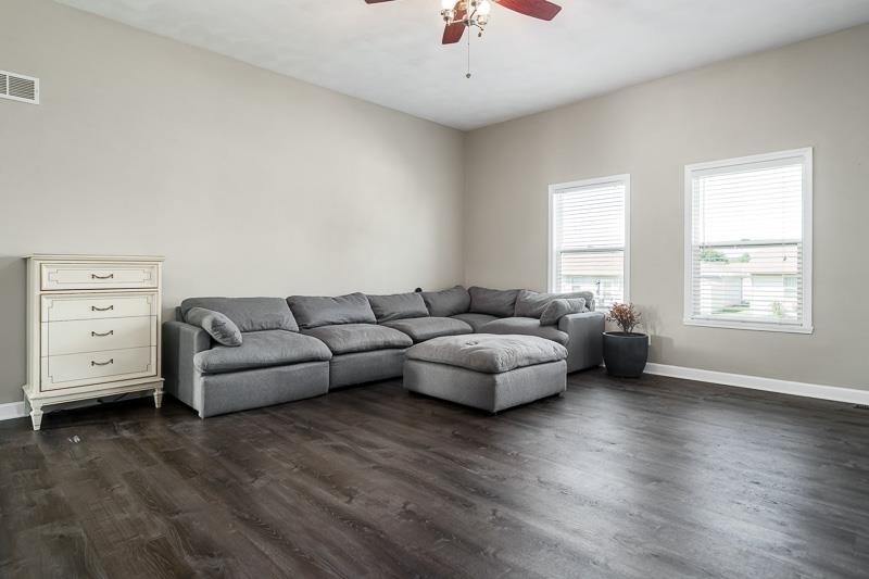 15550 Stonecrest Road South Beloit, IL 61080 - Photo 6 of 30