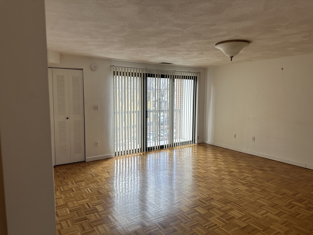 1600 Massachusetts Avenue, Unit 308 Cambridge, MA 02138 - Photo 5 of 28