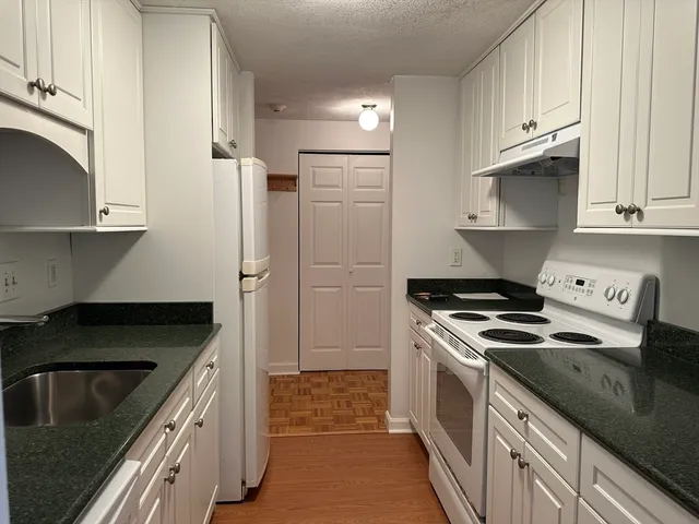 $3,750 | 1600 Massachusetts Avenue, Unit 308, Cambridge, MA 02138