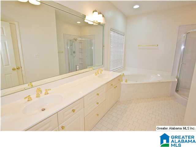 104 Heather Ridge Drive Pelham, AL 35124 - Photo 12 of 25