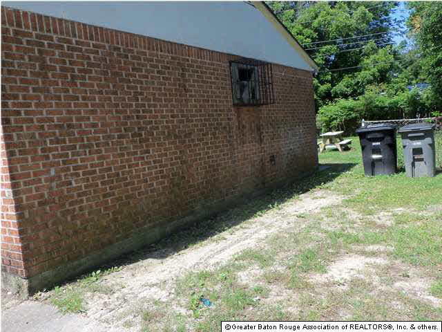 6283 Pontotoc Street Baton Rouge, LA 70812 - Photo 3 of 5 Gallery Image 3