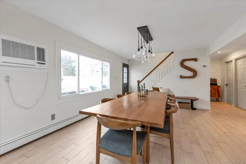 $799,000 | 49 Downhill Lane, Wantagh, NY 11793