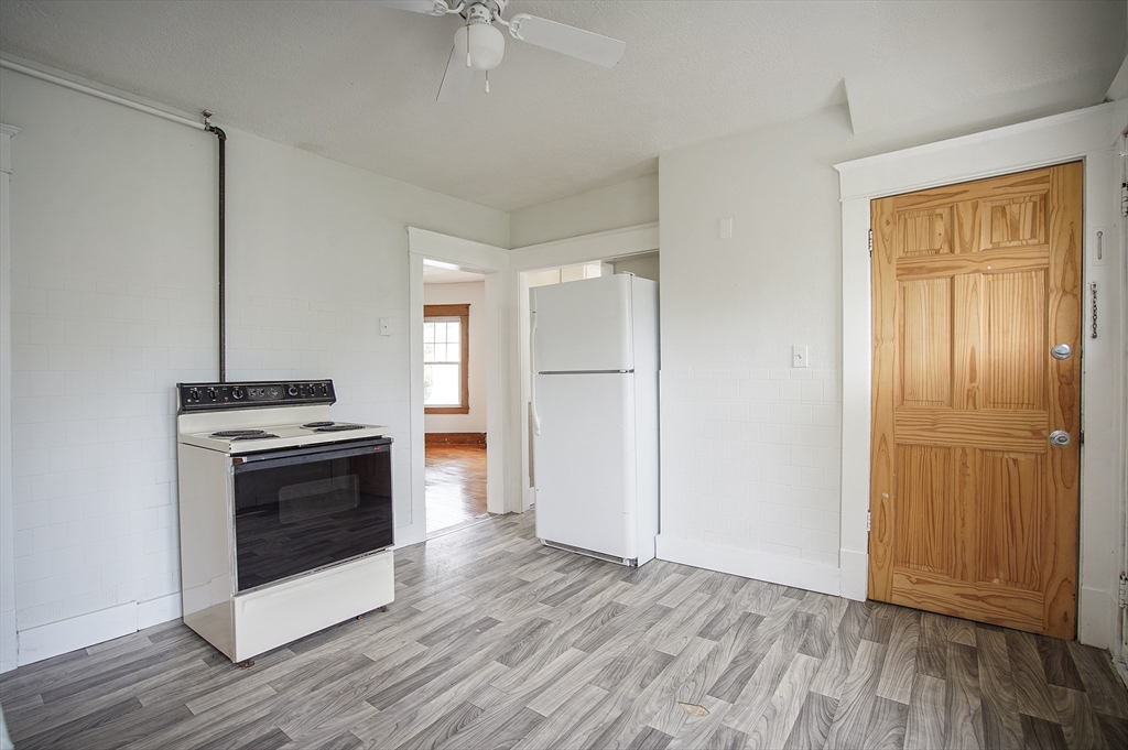 25-27 Virginia Street, Unit 27 Springfield, MA 01108 - Photo 7 of 20