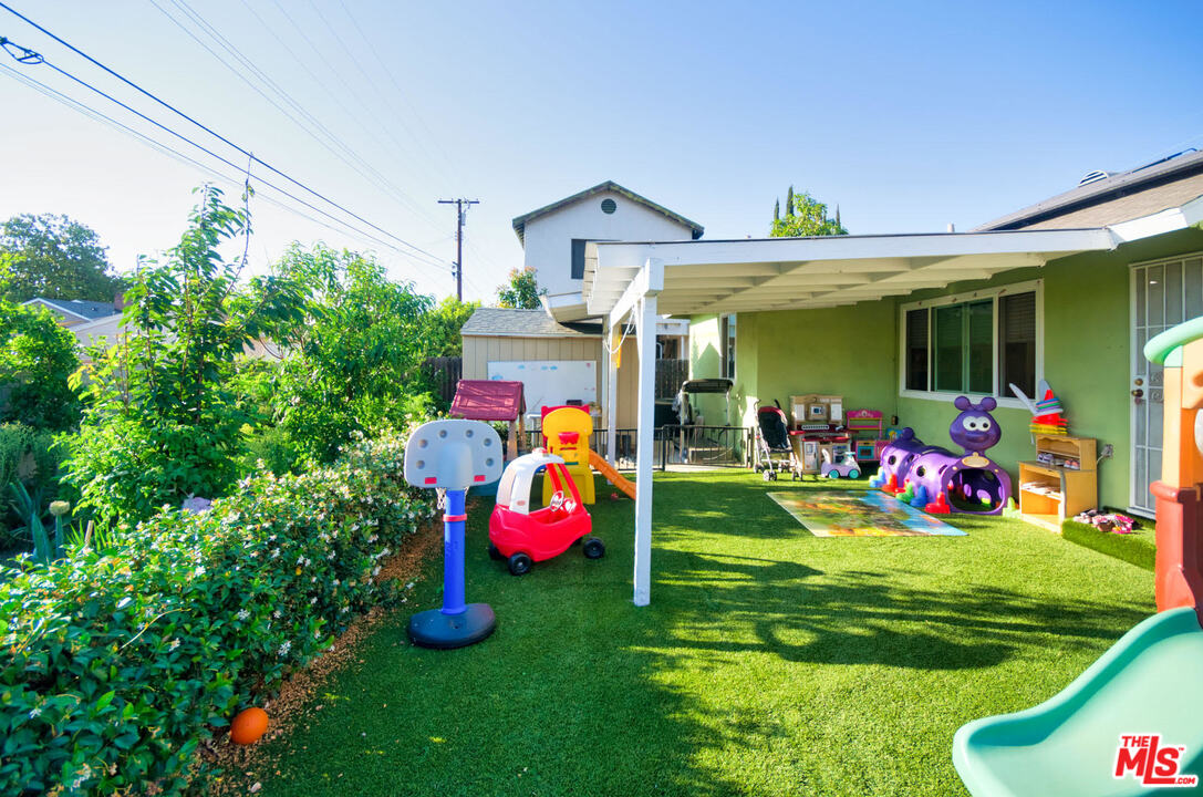 713 South Brookhurst Road Fullerton, CA 92833 - Photo 20 of 50