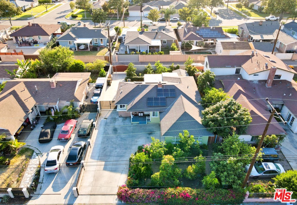 713 South Brookhurst Road Fullerton, CA 92833 - Photo 4 of 50