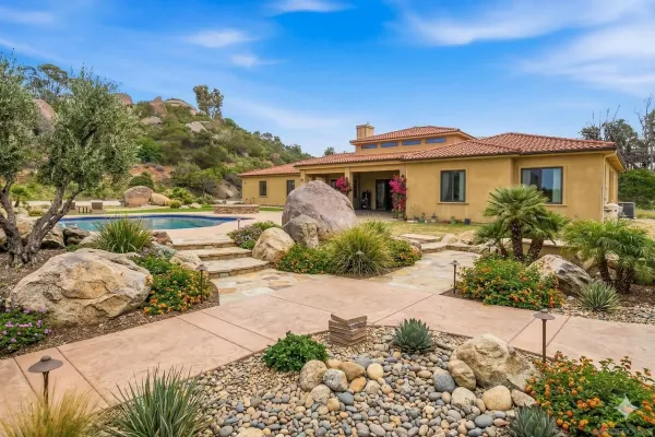 $2,299,999 | 2043 Camino De Reimitz, Alpine, CA 91901