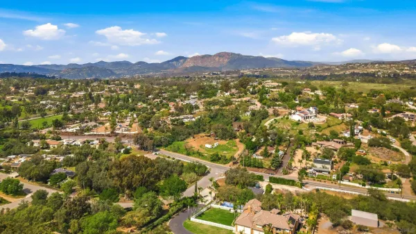 $2,299,999 | 2043 Camino De Reimitz, Alpine, CA 91901