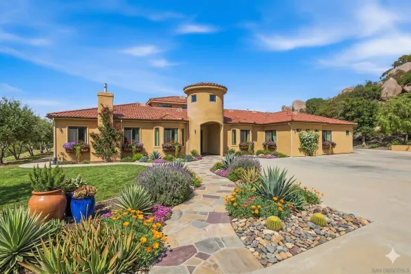 $2,299,999 | 2043 Camino De Reimitz, Alpine, CA 91901