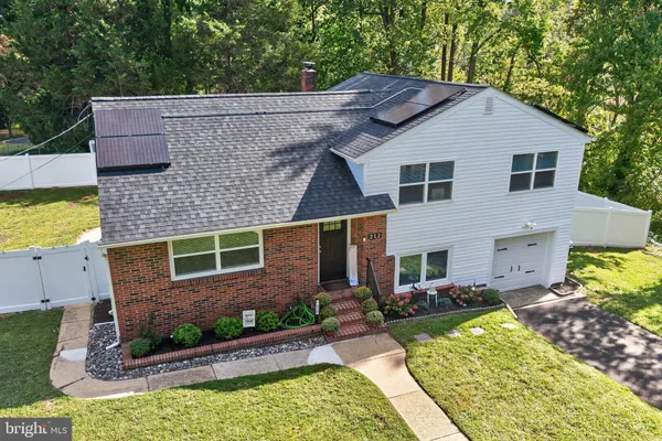 $419,000 | 212 Summit Avenue, Blackwood, NJ 08012