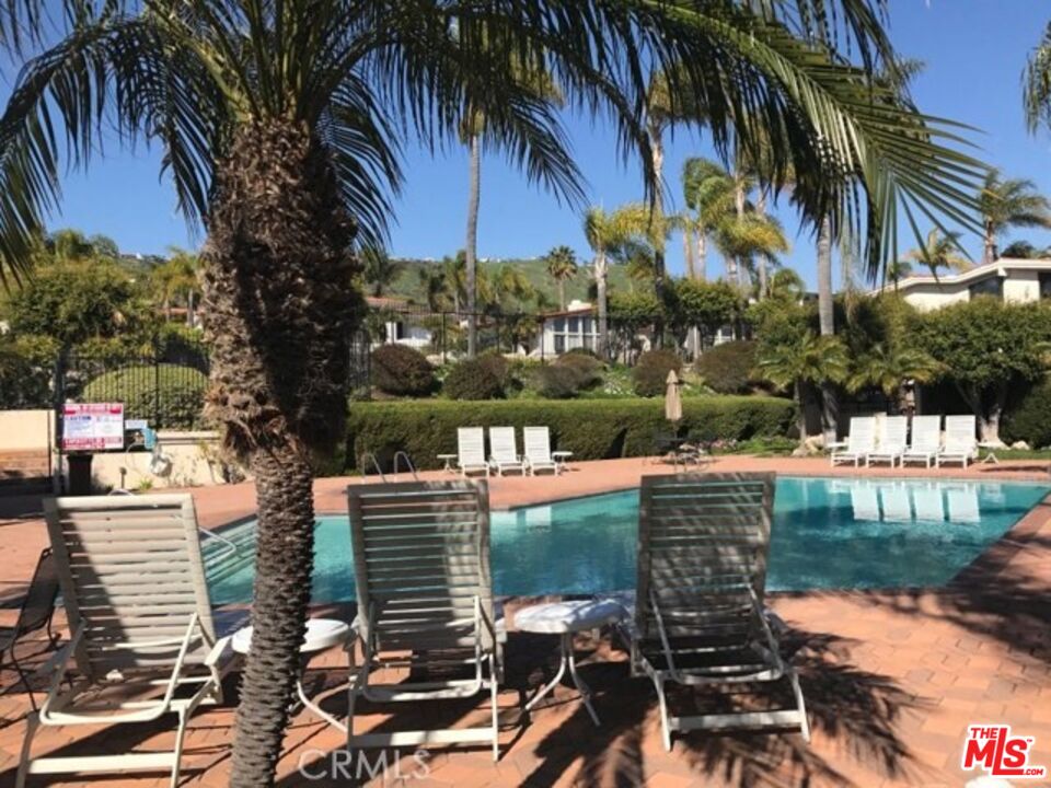 6508 Via Baron Rancho Palos Verdes, CA 90275 - Photo 15 of 17