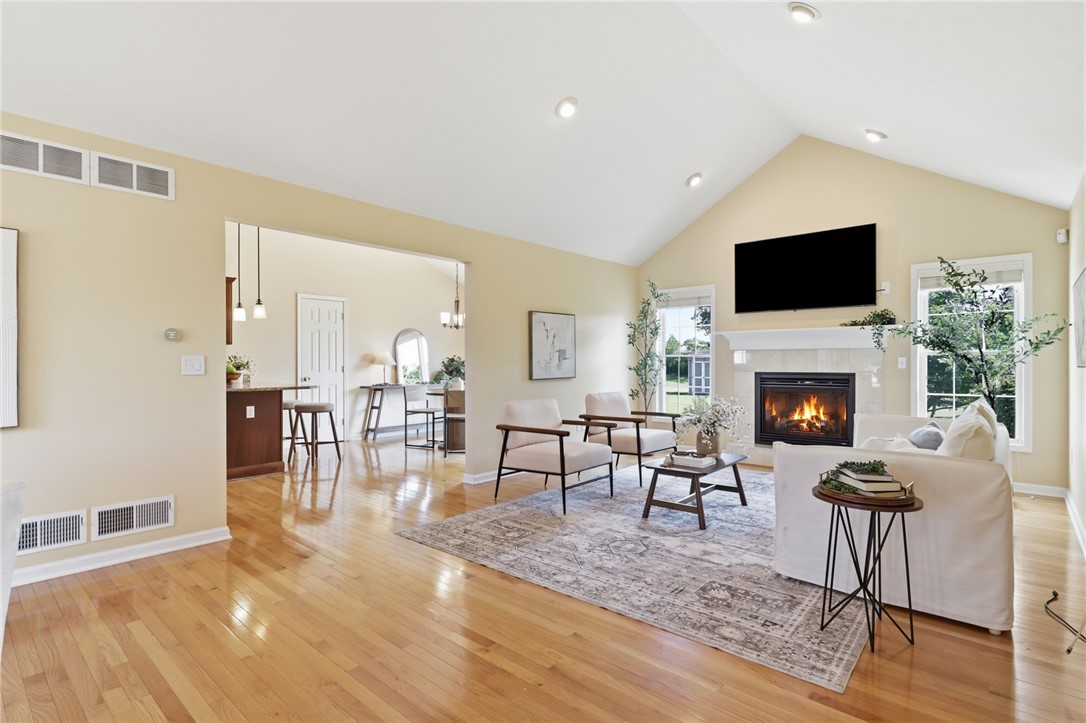1024 Pondbrook Point Webster, NY 14580 - Photo 4 of 36