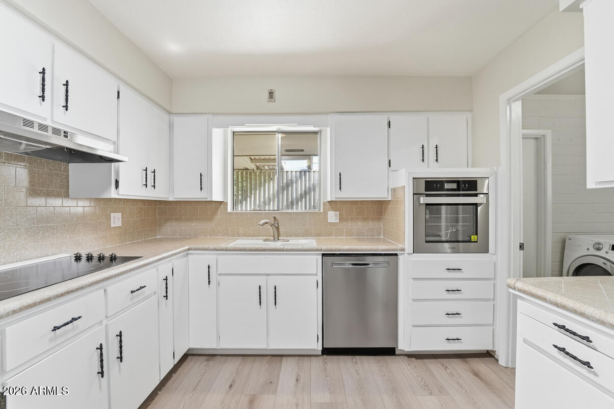 5807 East Adobe Road Mesa, AZ 85205 - Photo 13 of 48 5807 E Adobe Rd-20