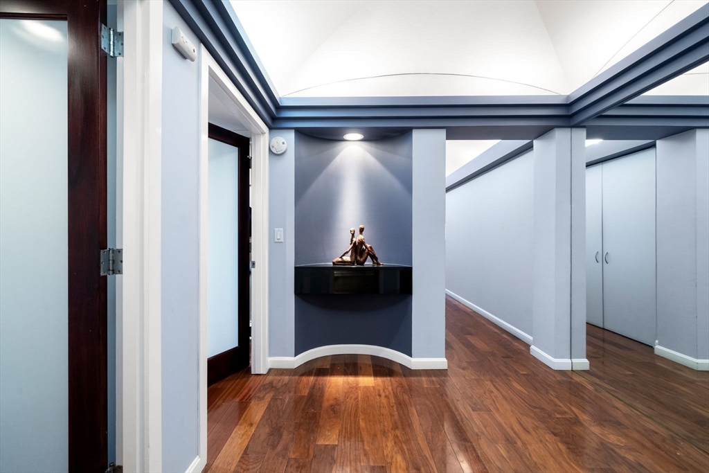 492 Beacon Street, Unit 36 Boston, MA 02115 - Photo 24 of 38