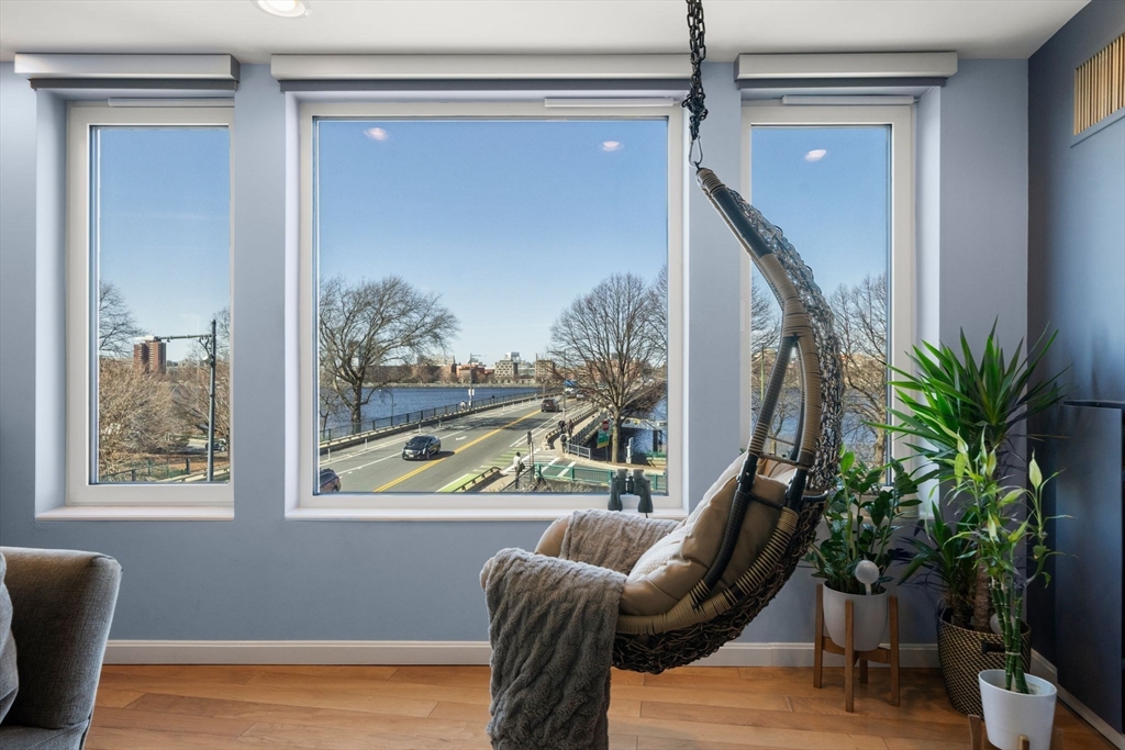 492 Beacon Street, Unit 36 Boston, MA 02115 - Photo 5 of 38