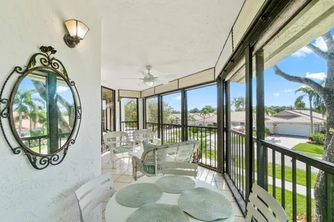$499,000 | 7533 Glendevon Lane, Unit 905, Delray Beach, FL 33446