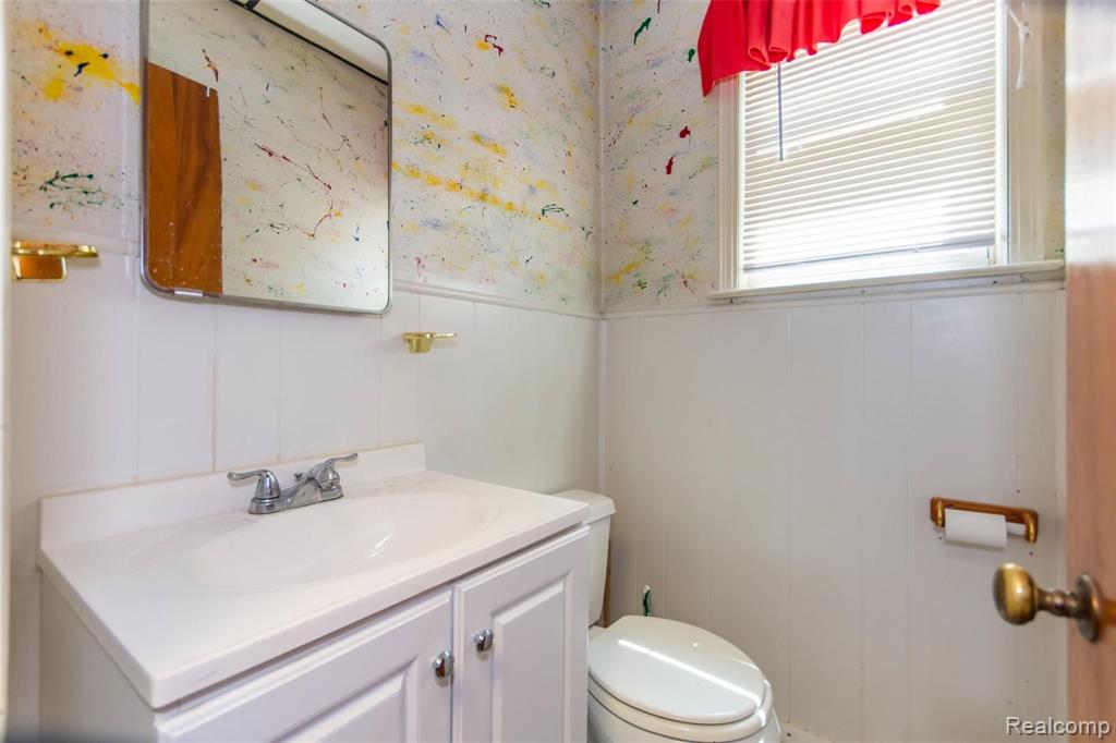 826 Michelson Road Rochester Hills, MI 48307 - Photo 22 of 34