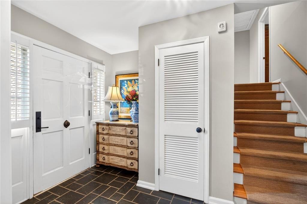 4953 Vermack Road Dunwoody, GA 30338 - Photo 5 of 43