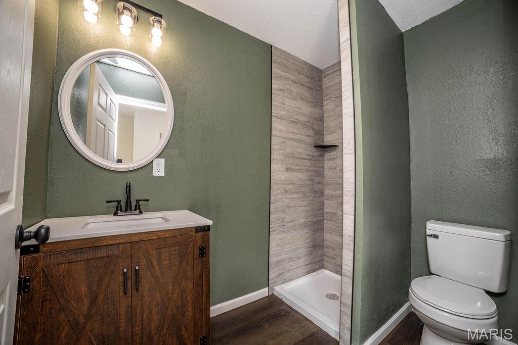 18042 Highway 32 Lebanon, MO 65536 - Photo 16 of 21