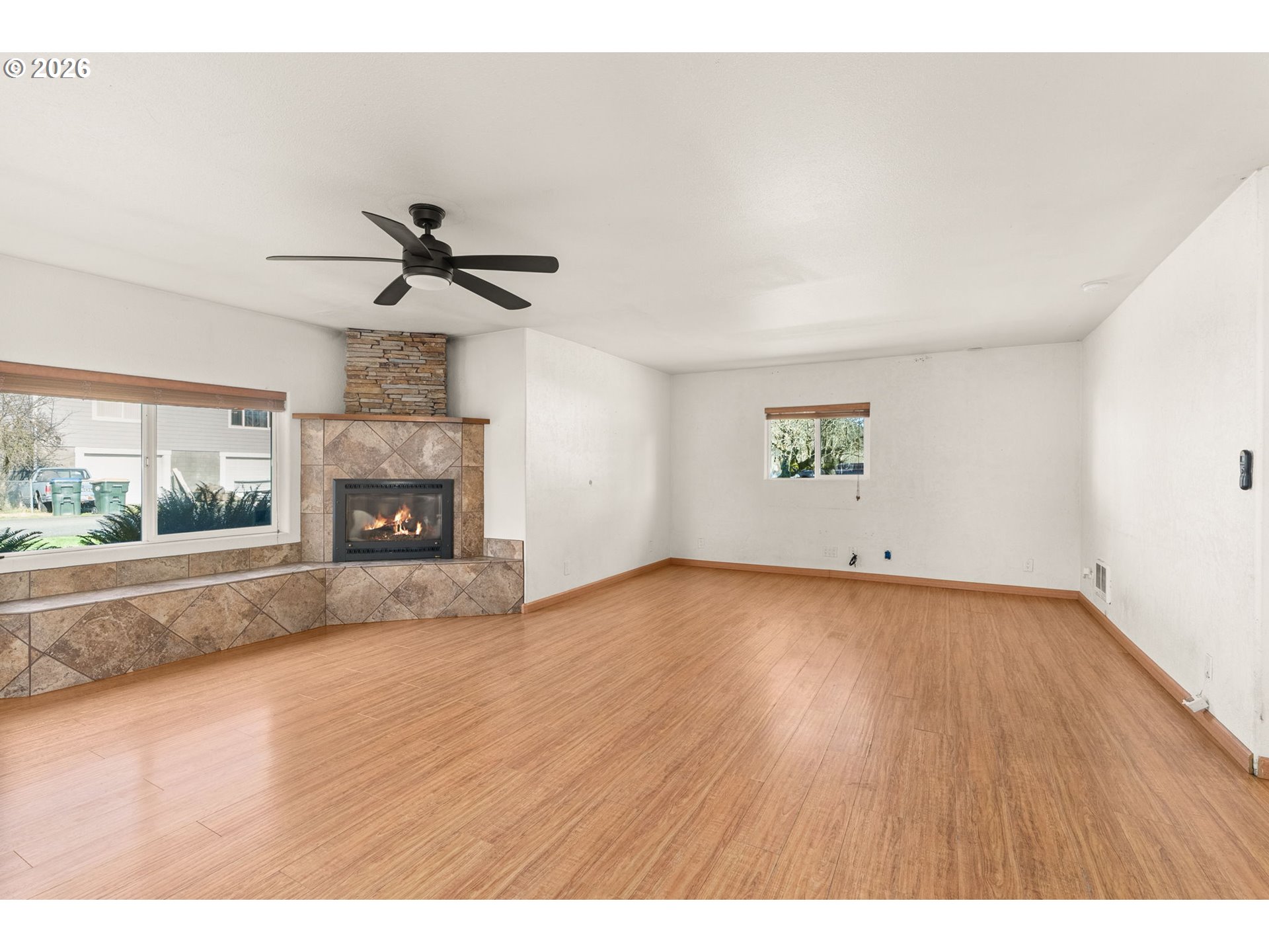 802 State Street Centralia, WA 98531 - Photo 4 of 45