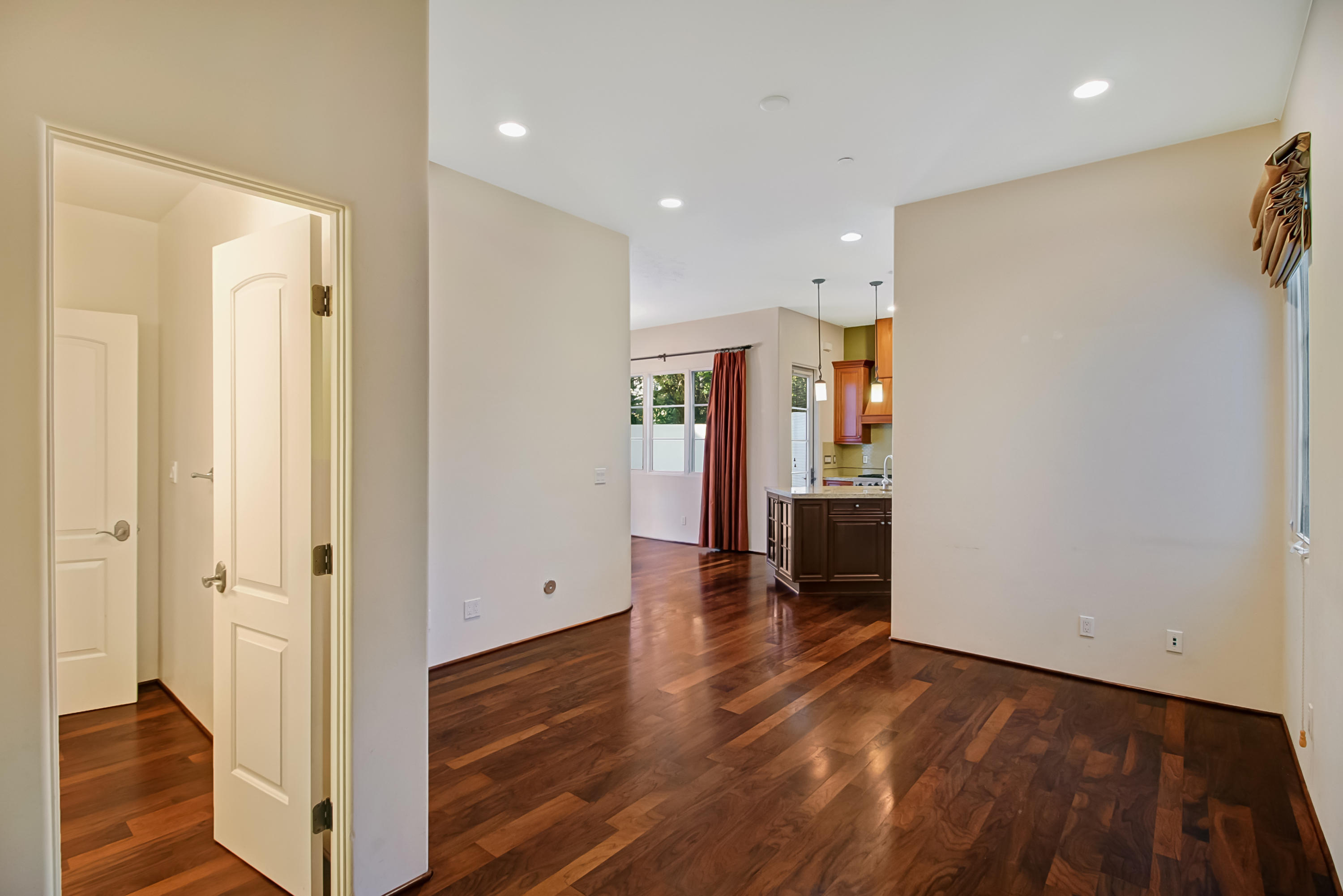 4384 Modoc Road Santa Barbara, CA 93110 - Photo 24 of 48 0024