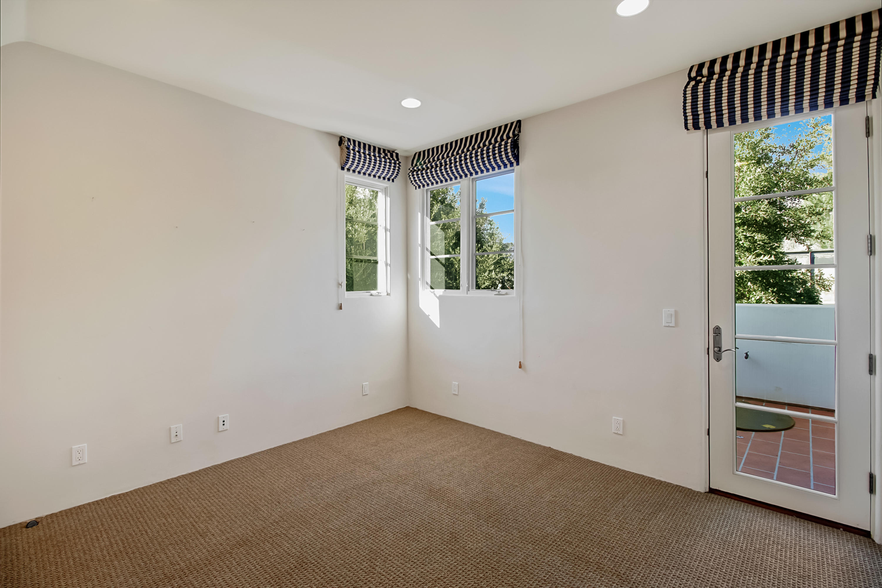 4384 Modoc Road Santa Barbara, CA 93110 - Photo 33 of 48 0033