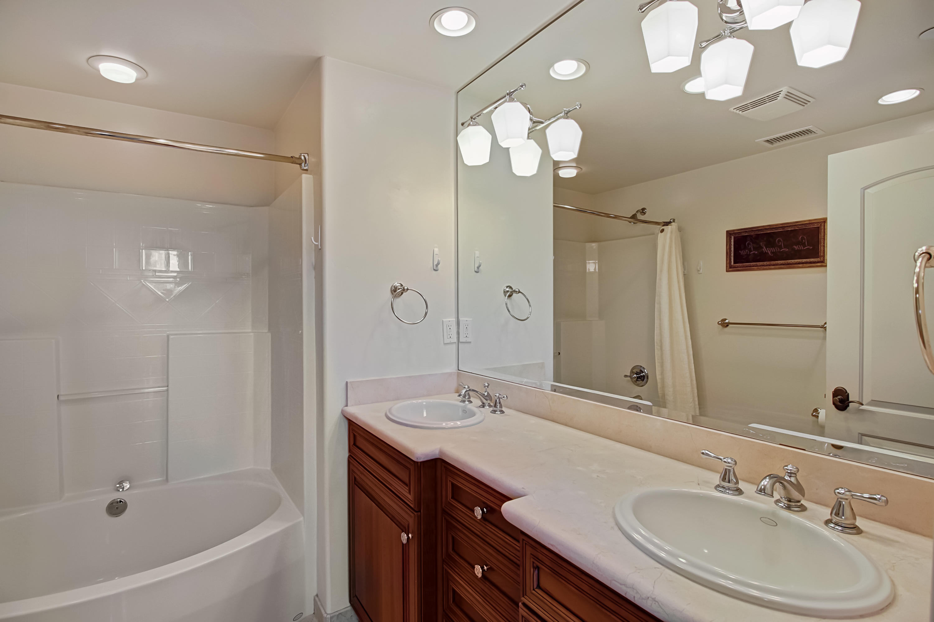 4384 Modoc Road Santa Barbara, CA 93110 - Photo 34 of 48 0034