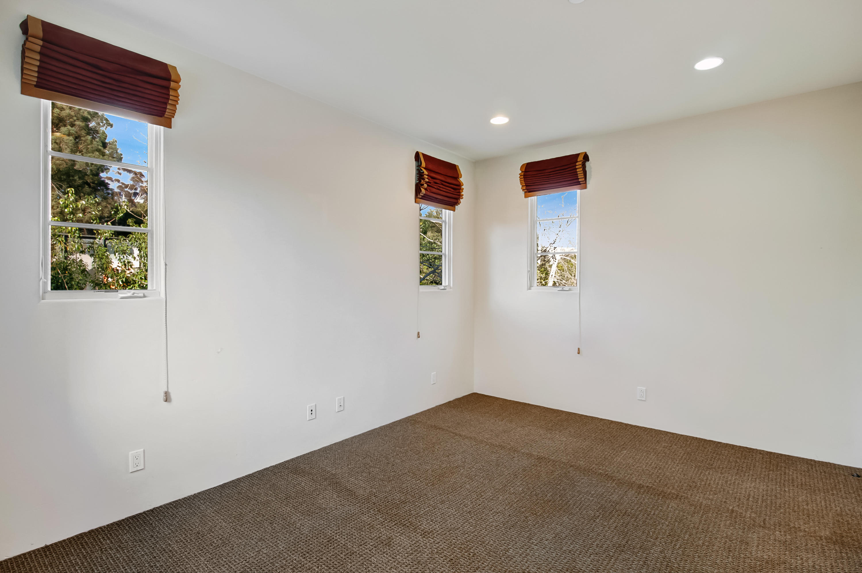 4384 Modoc Road Santa Barbara, CA 93110 - Photo 35 of 48 0035