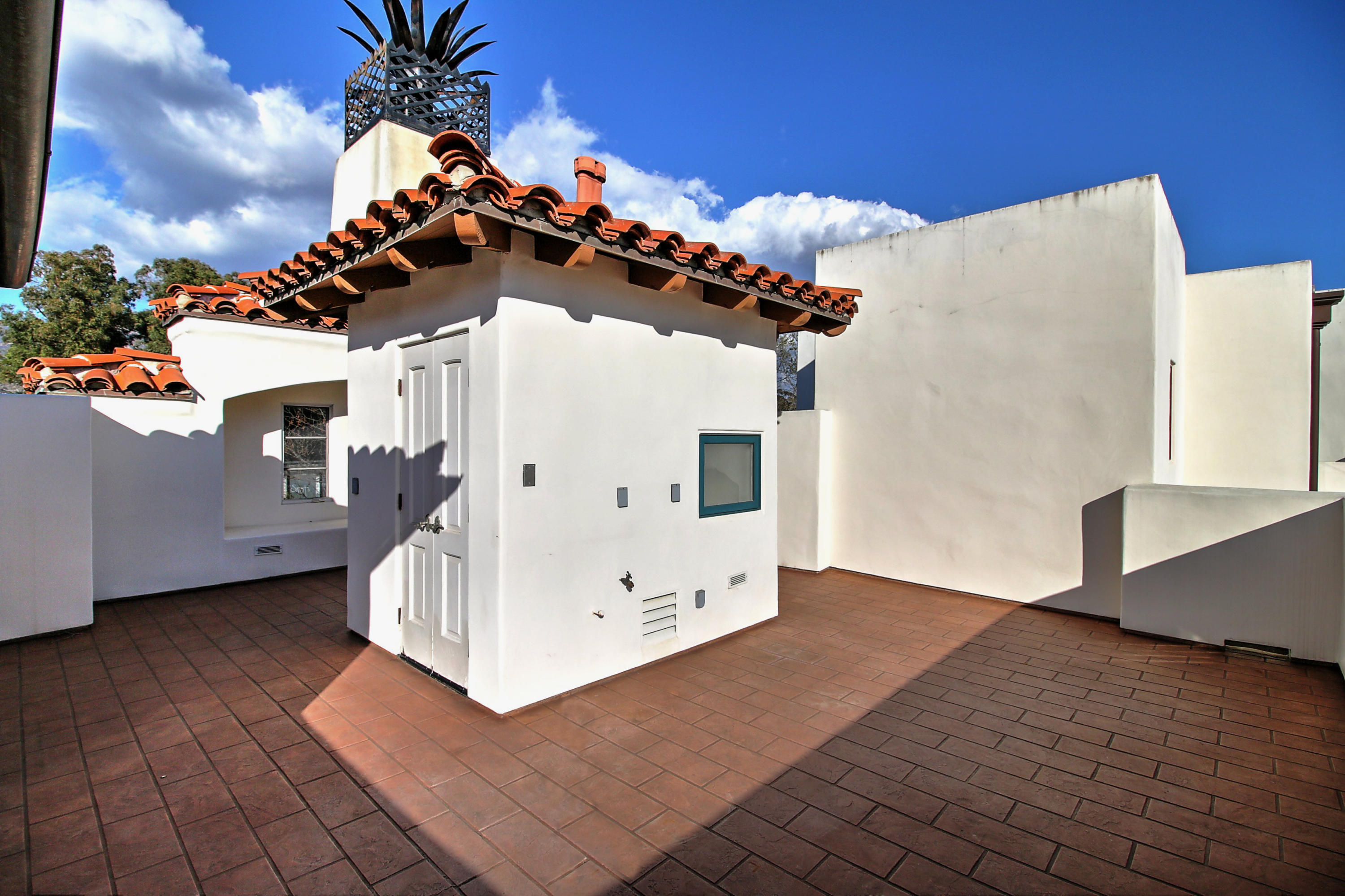 4384 Modoc Road Santa Barbara, CA 93110 - Photo 41 of 48 0041