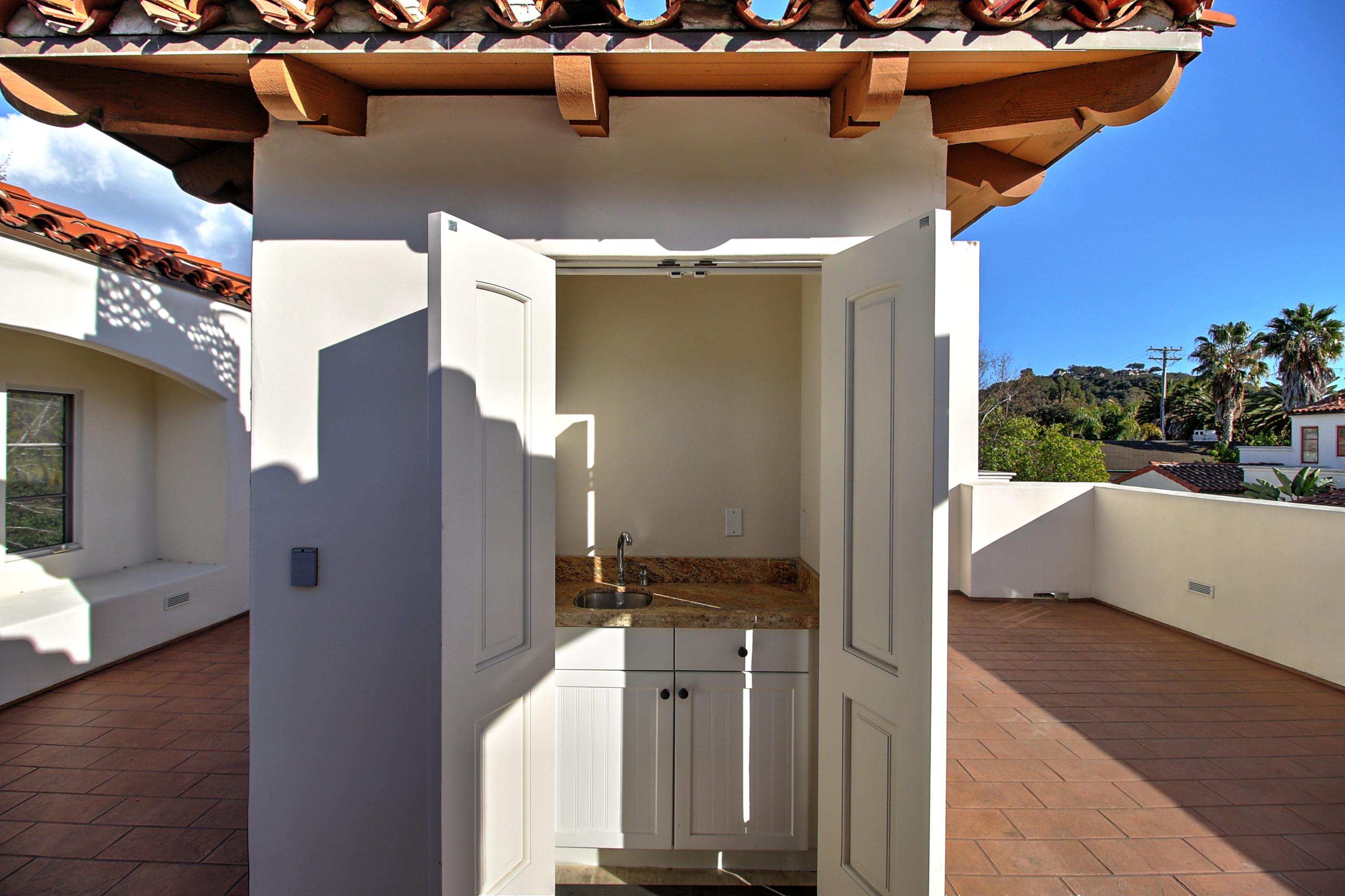 4384 Modoc Road Santa Barbara, CA 93110 - Photo 44 of 48 0044