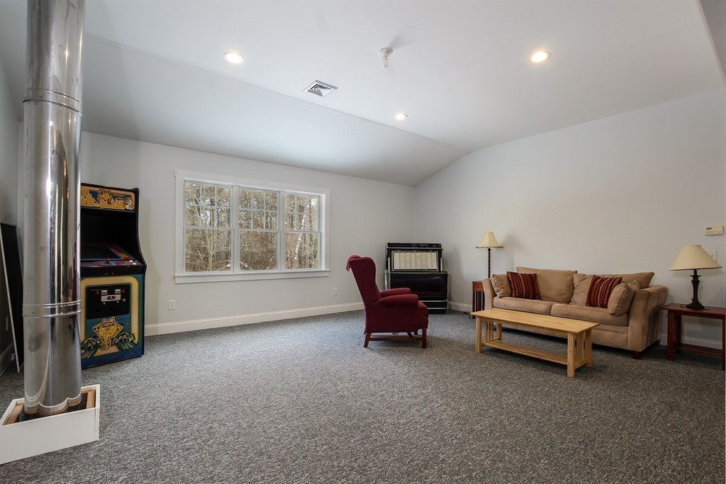 86 Cobblestone Barnstable, MA 02630 - Photo 23 of 30 Gallery Image 23